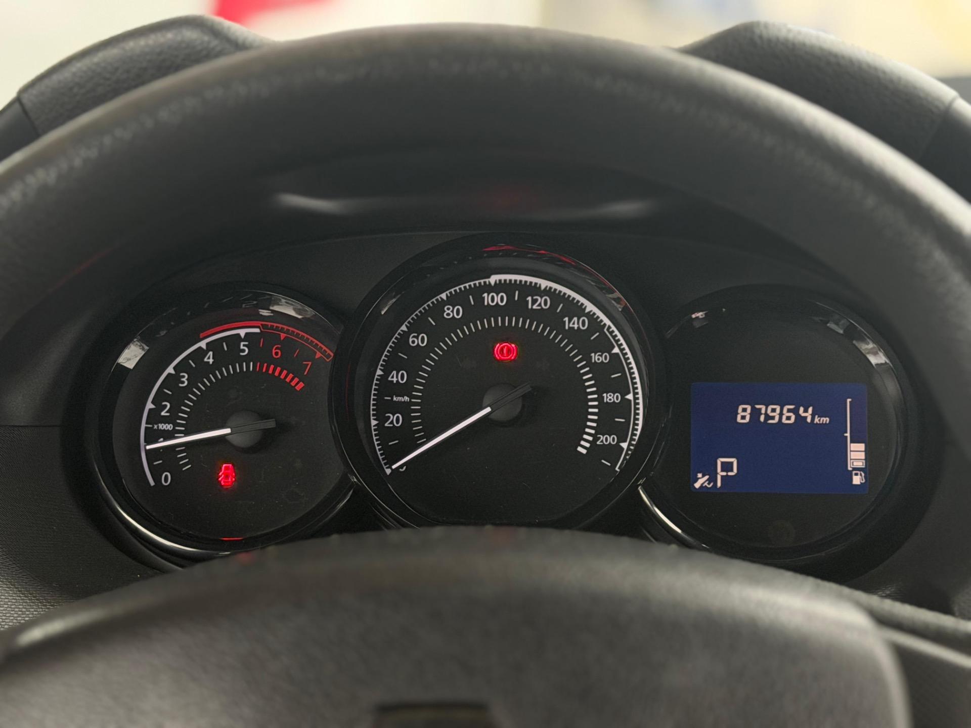 RENAULT Duster - Foto