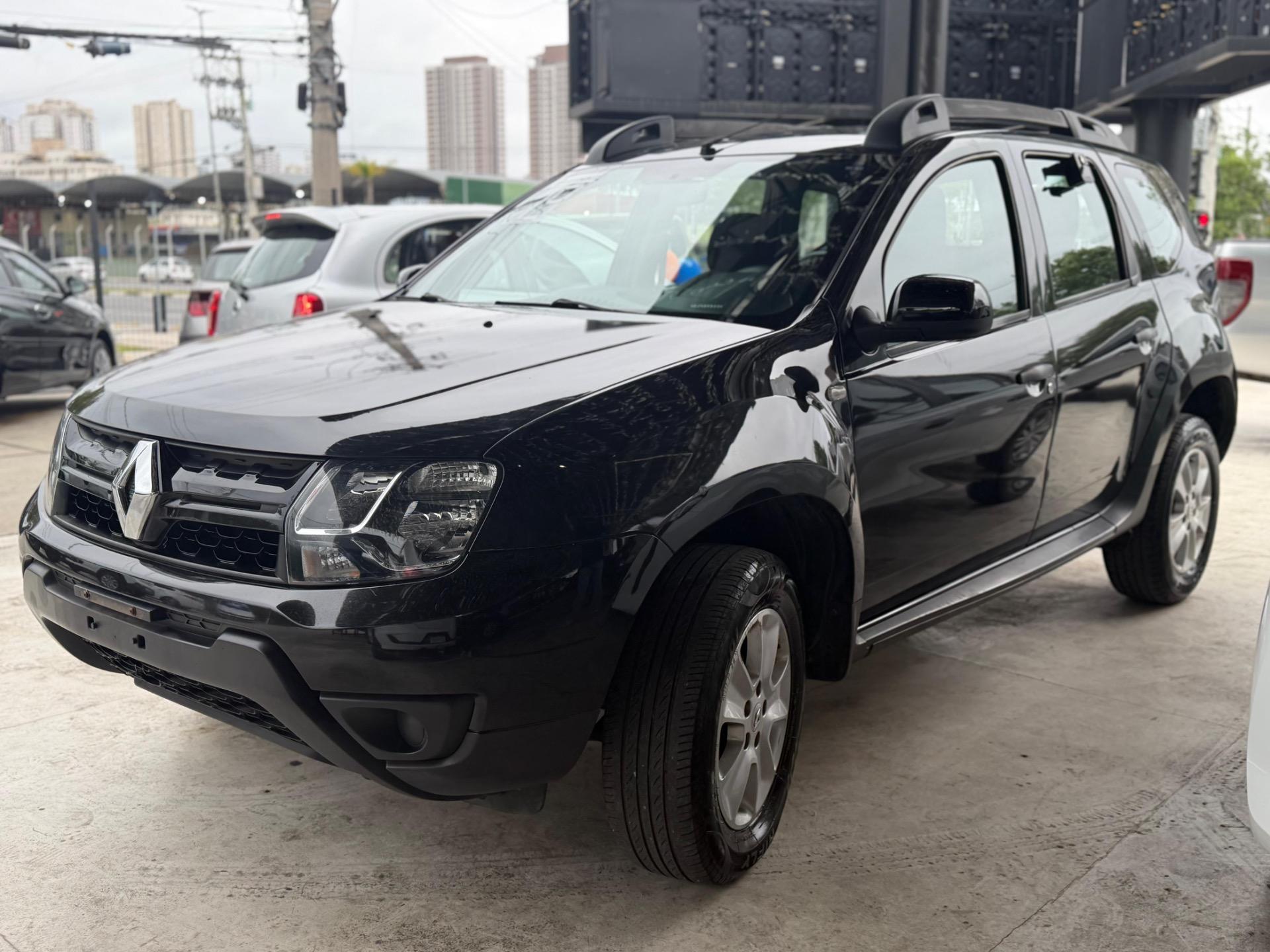 RENAULT Duster - Foto