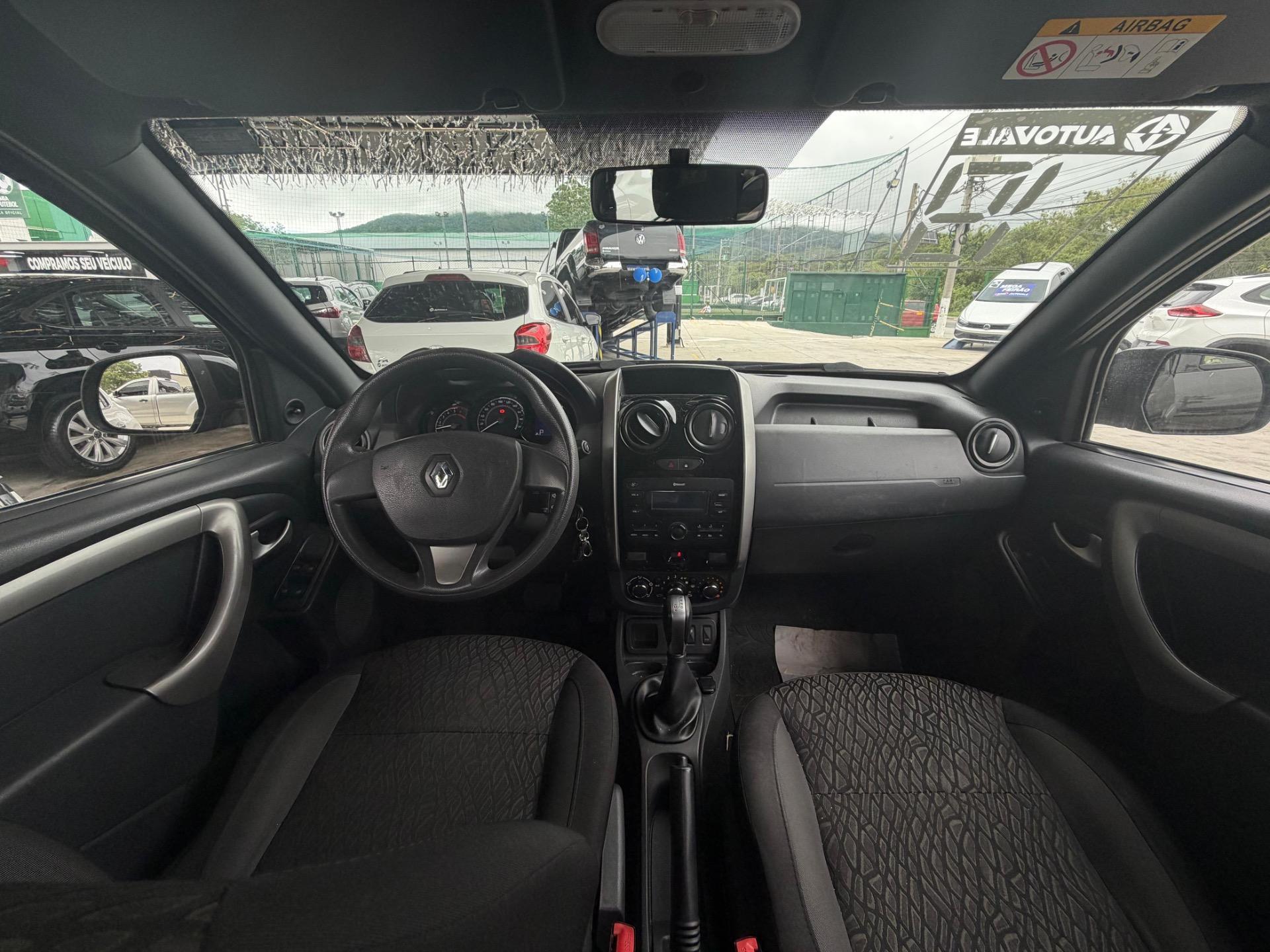 RENAULT Duster - Foto