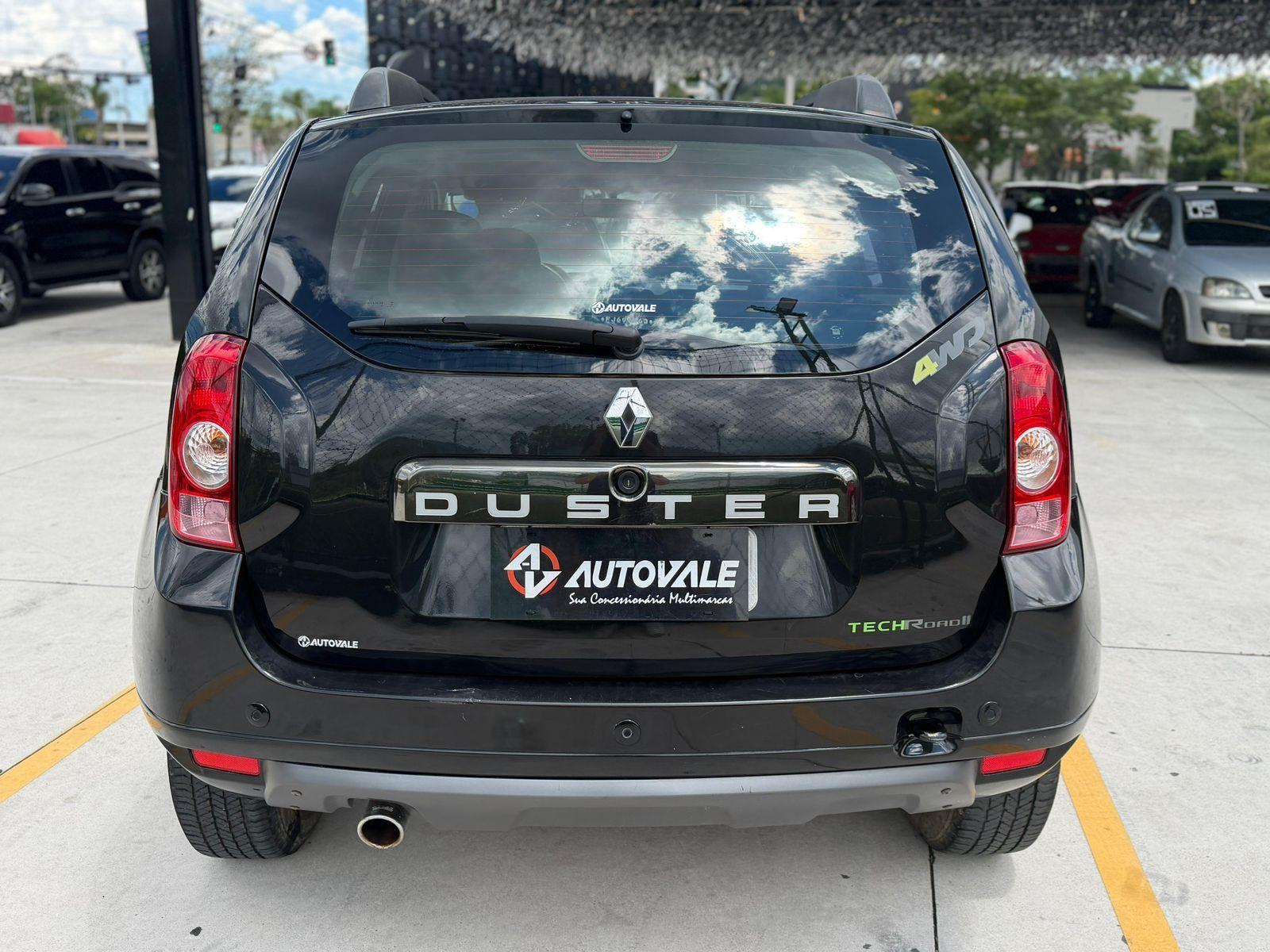RENAULT Duster - Foto