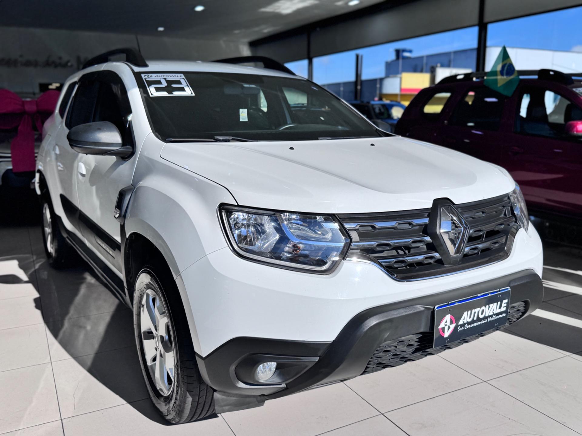 RENAULT Duster