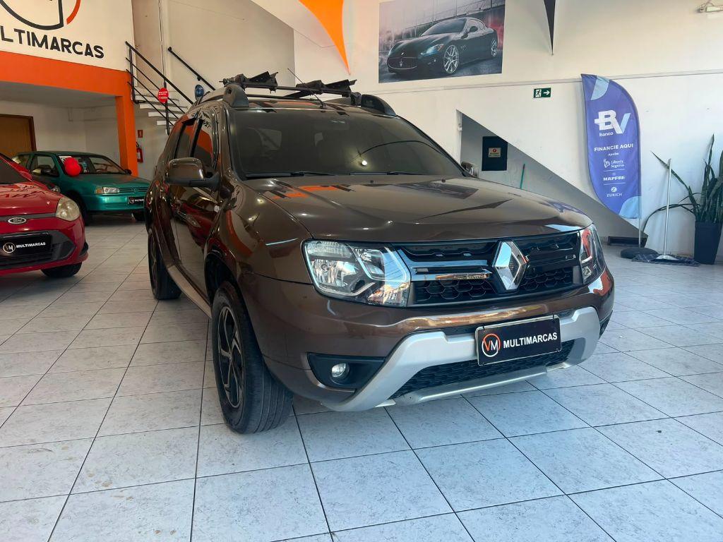RENAULT Duster - Foto