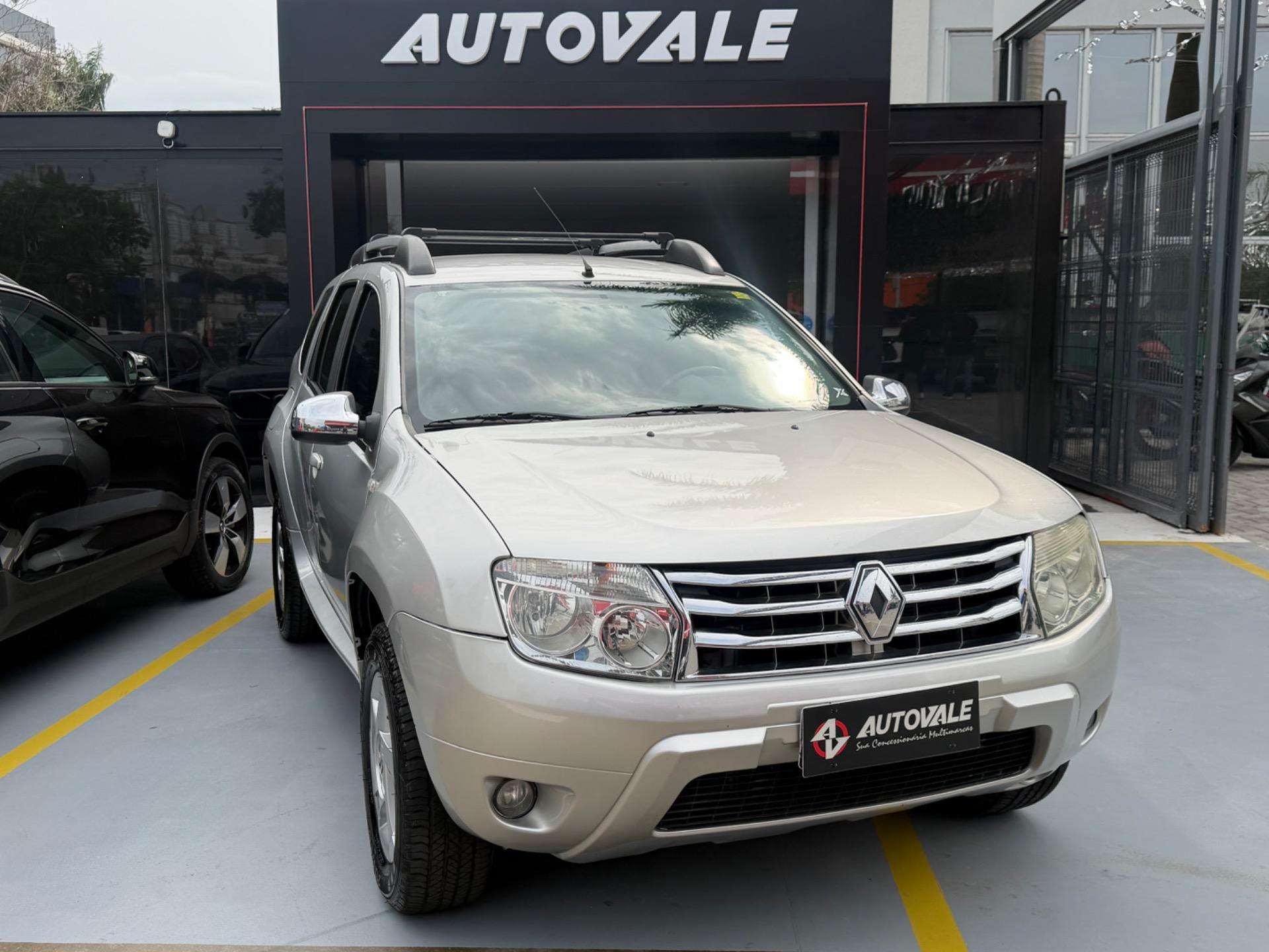 RENAULT Duster
