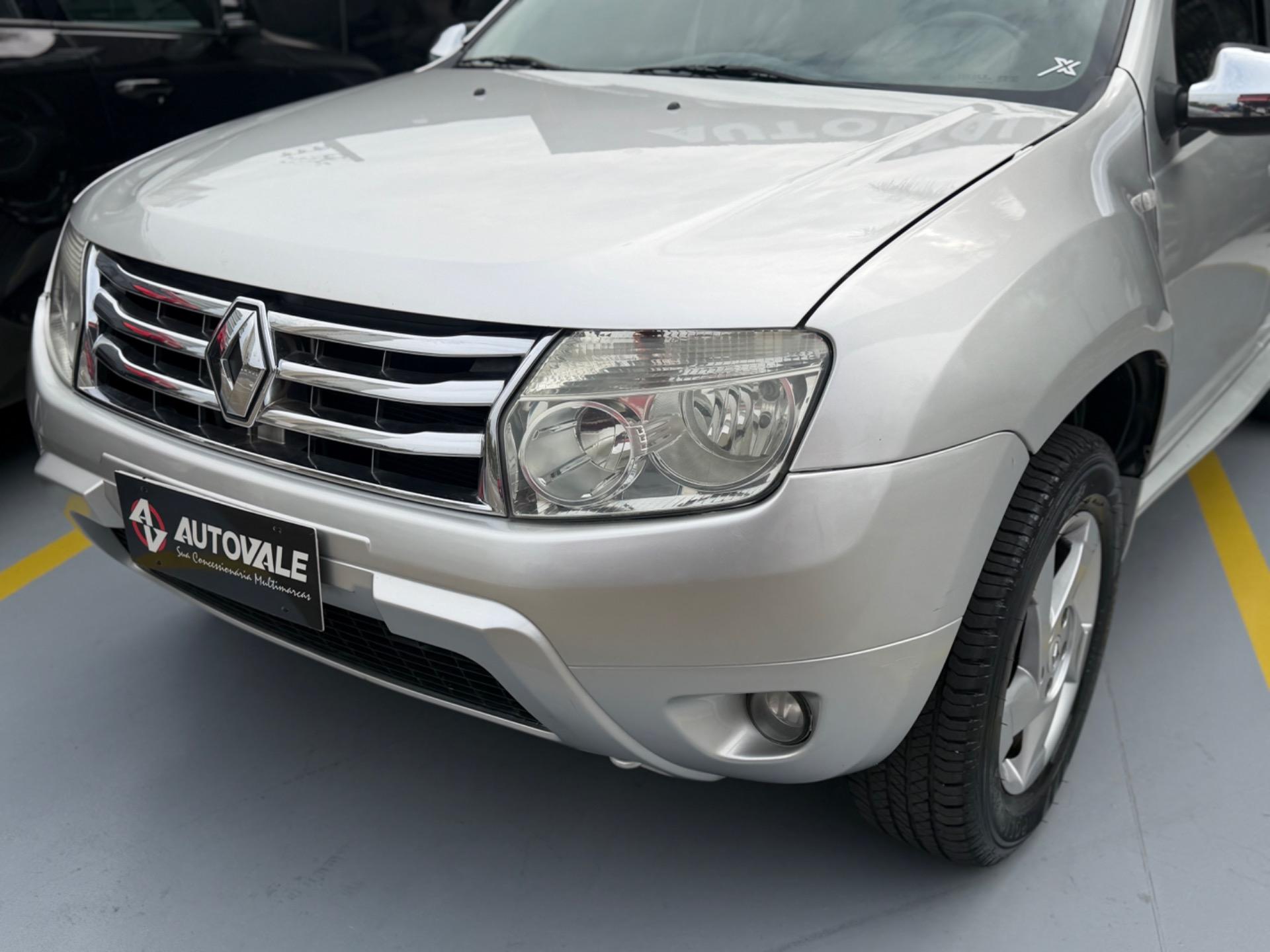 RENAULT Duster - Foto