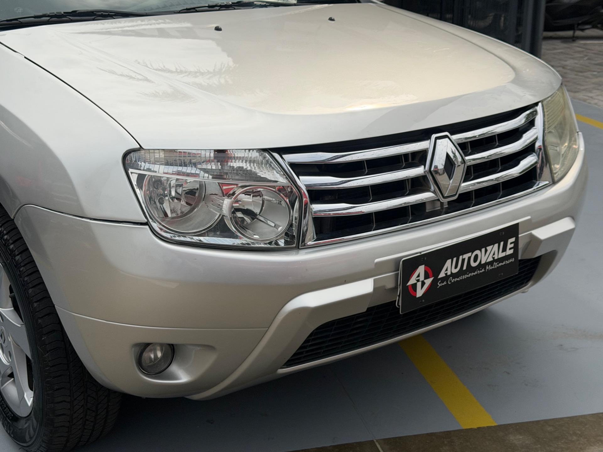 RENAULT Duster - Foto