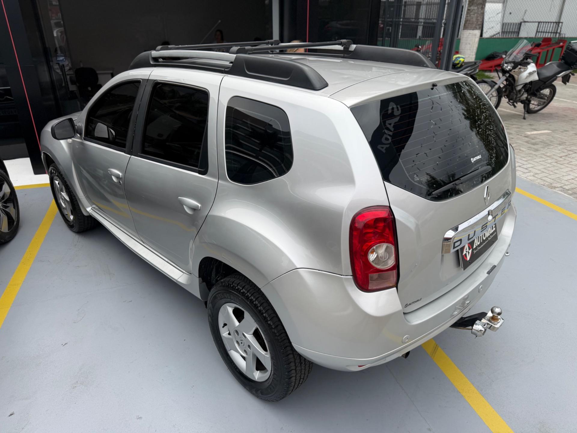 RENAULT Duster - Foto