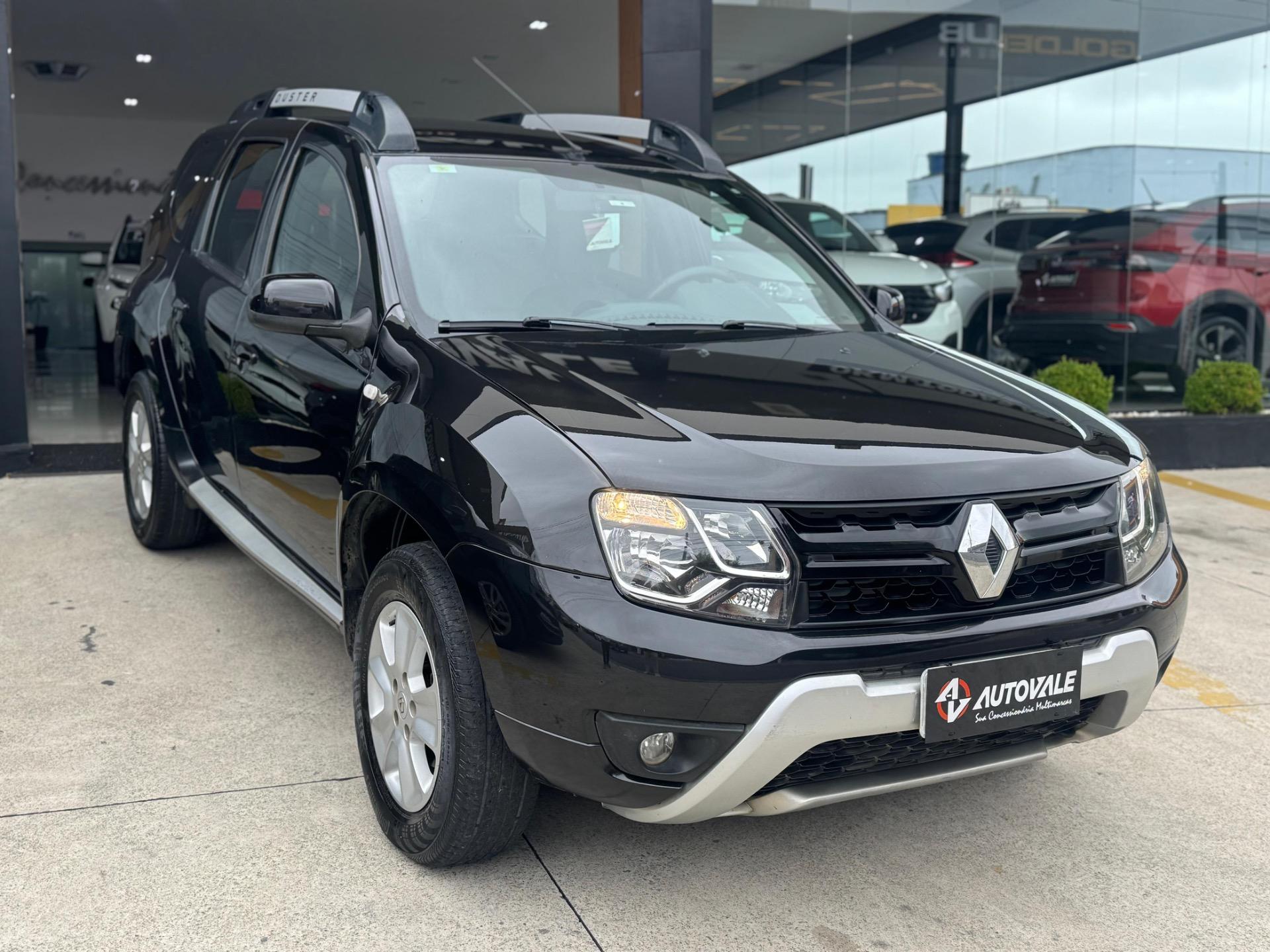 RENAULT Duster - Foto