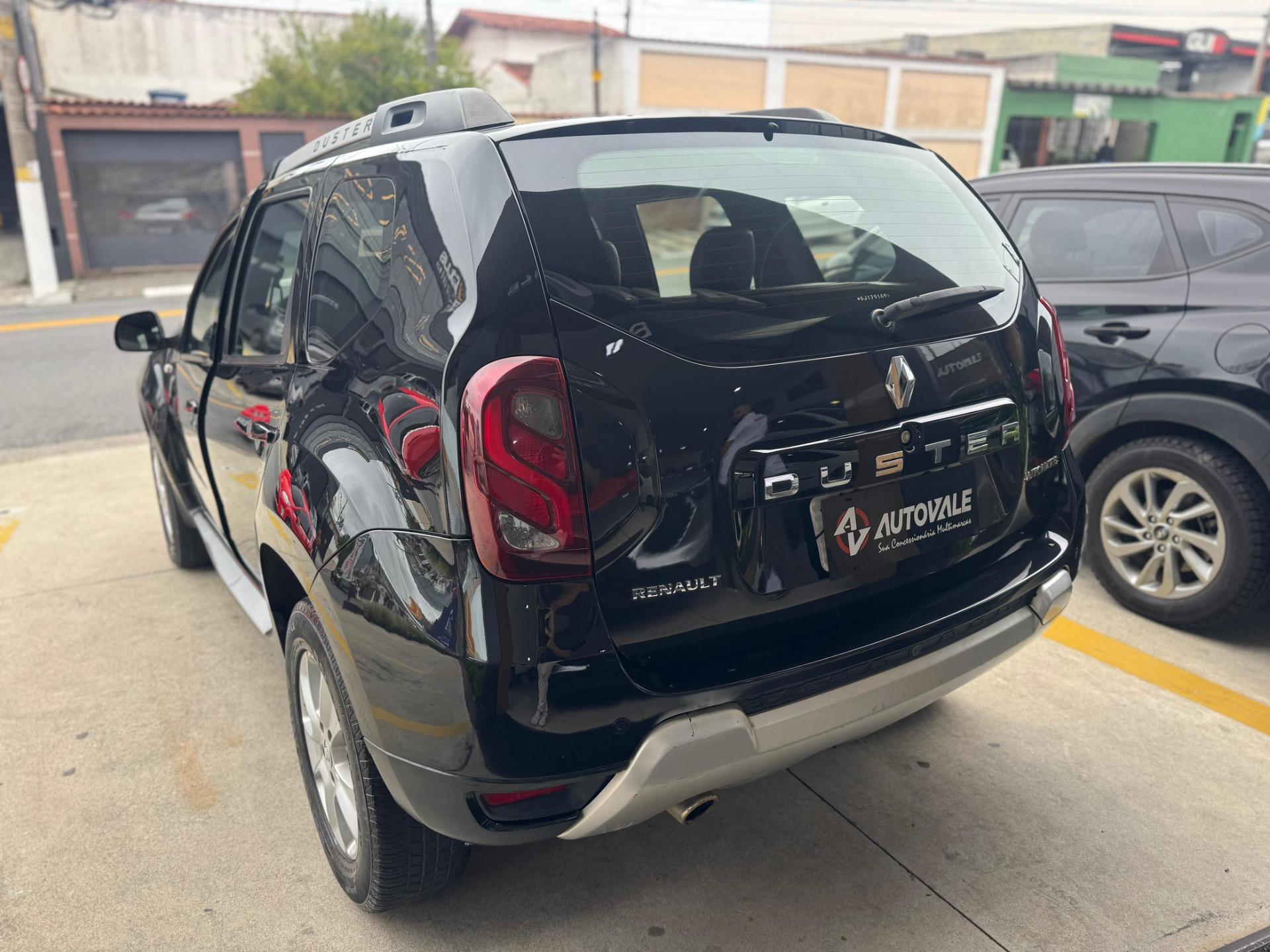 RENAULT Duster - Foto