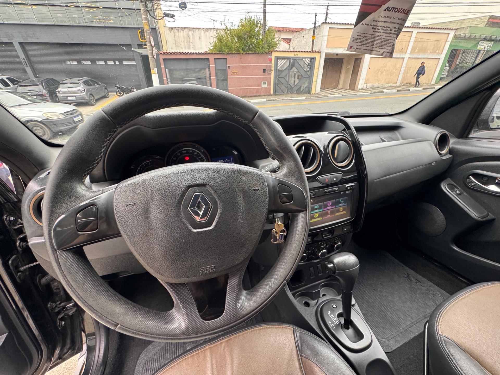 RENAULT Duster - Foto