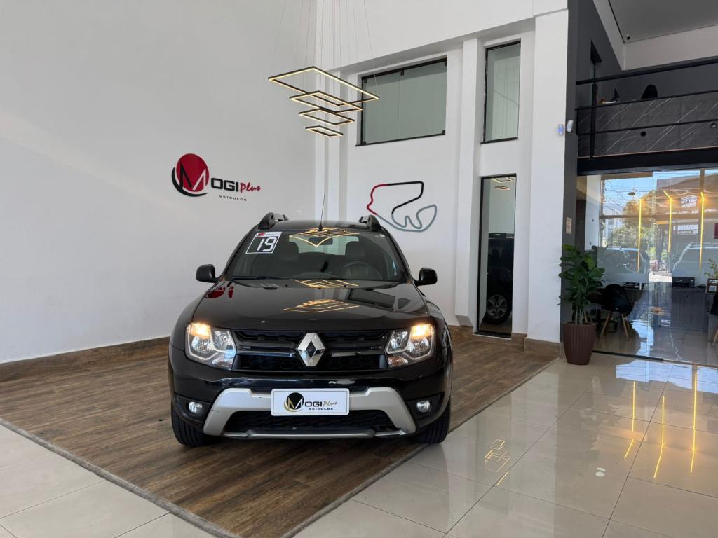 RENAULT Duster - Foto