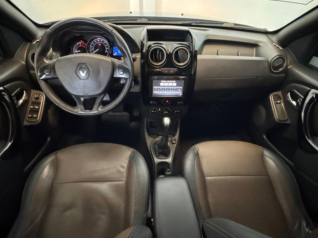 RENAULT Duster - Foto