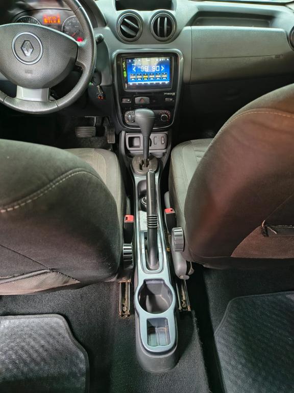 RENAULT Duster - Foto