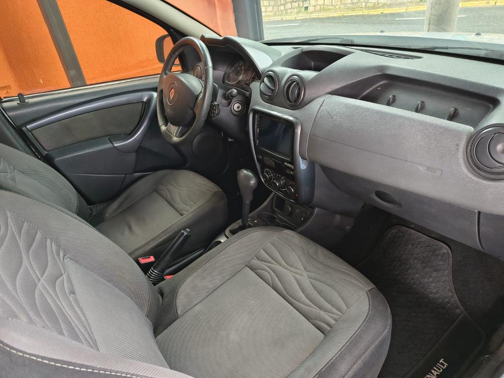 RENAULT Duster - Foto