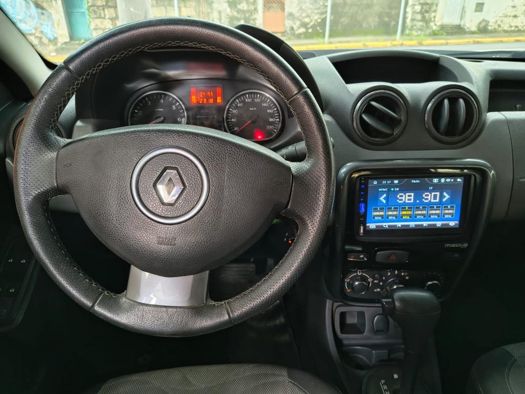 RENAULT Duster - Foto