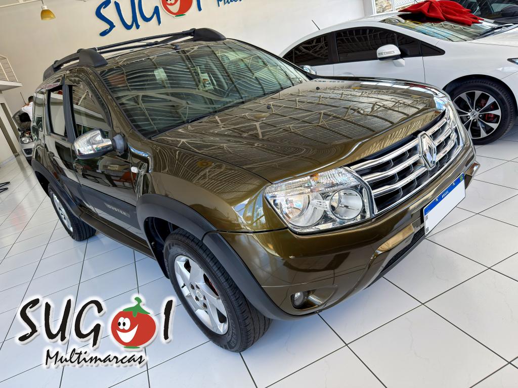 RENAULT Duster - Foto