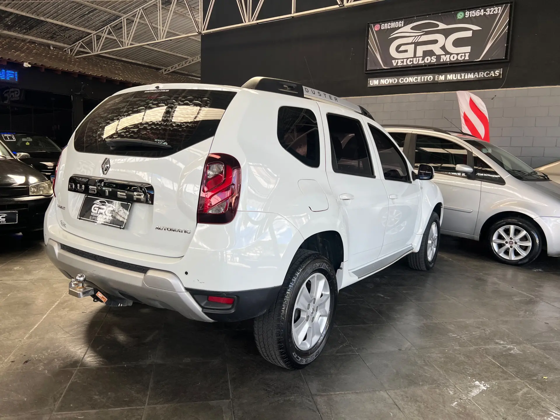 RENAULT Duster - Foto
