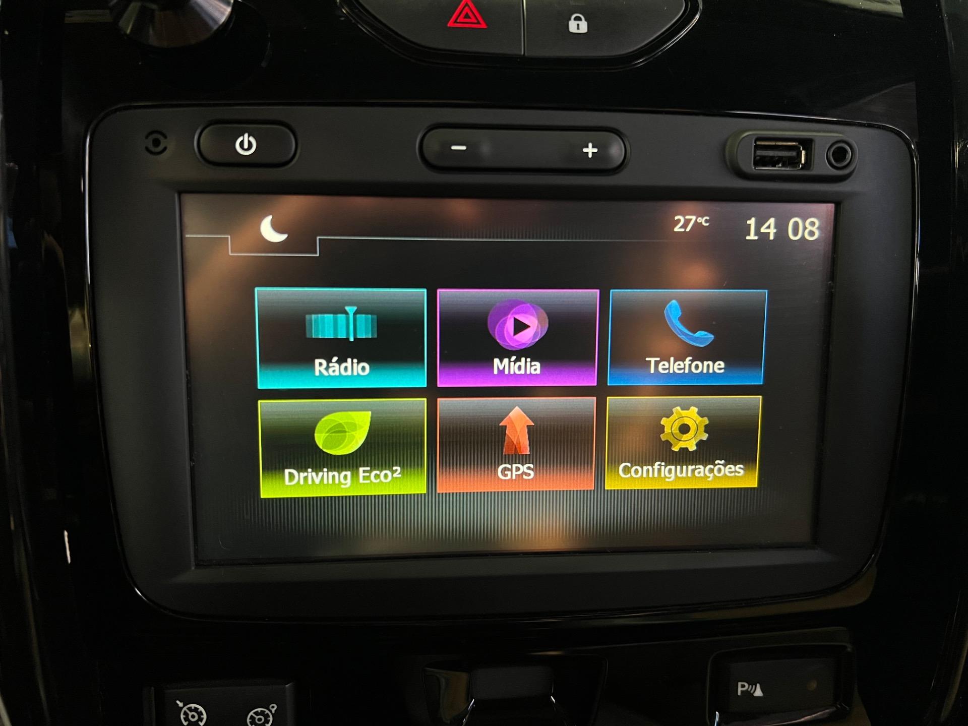 RENAULT Duster - Foto