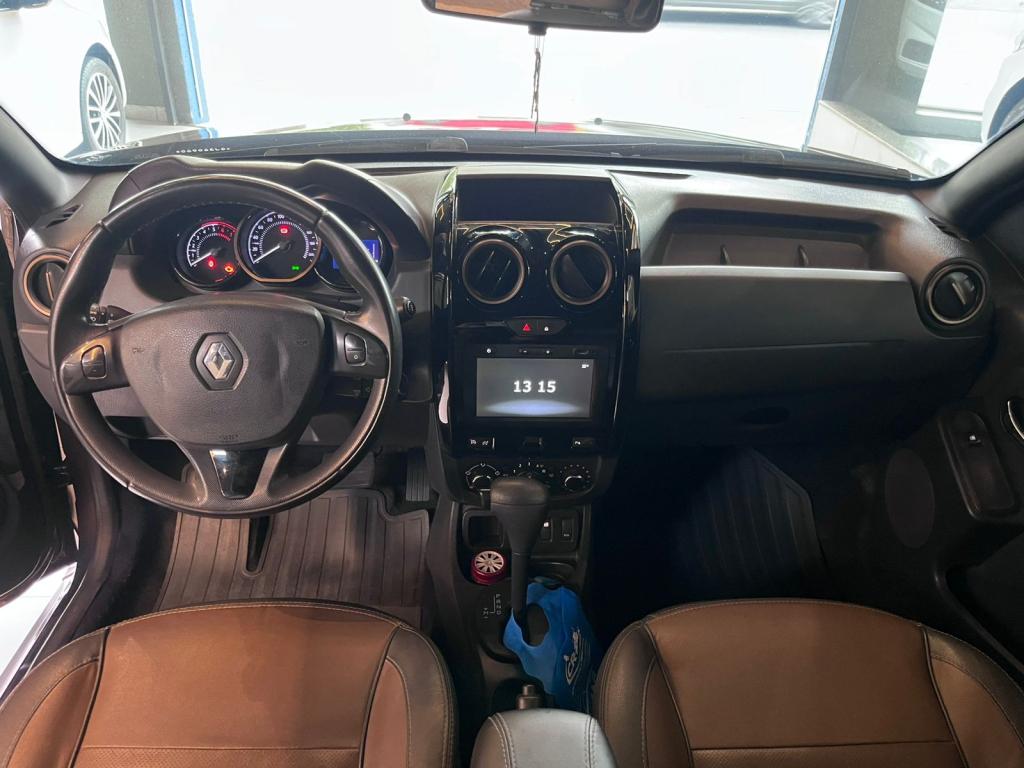 RENAULT Duster - Foto