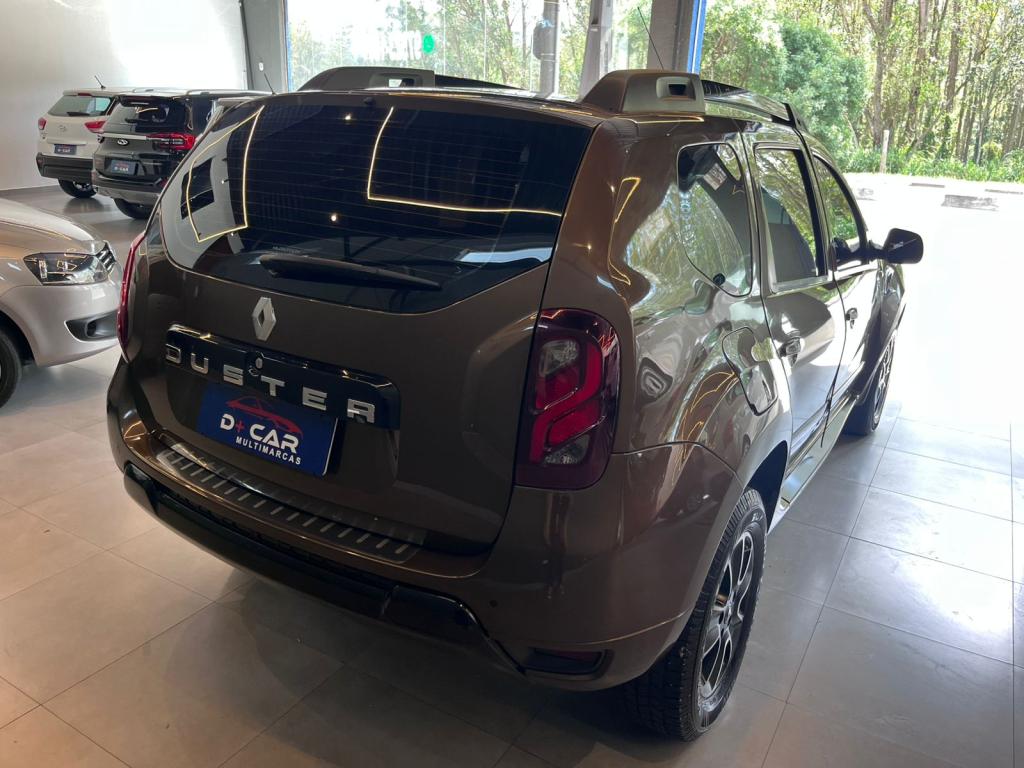 RENAULT Duster - Foto