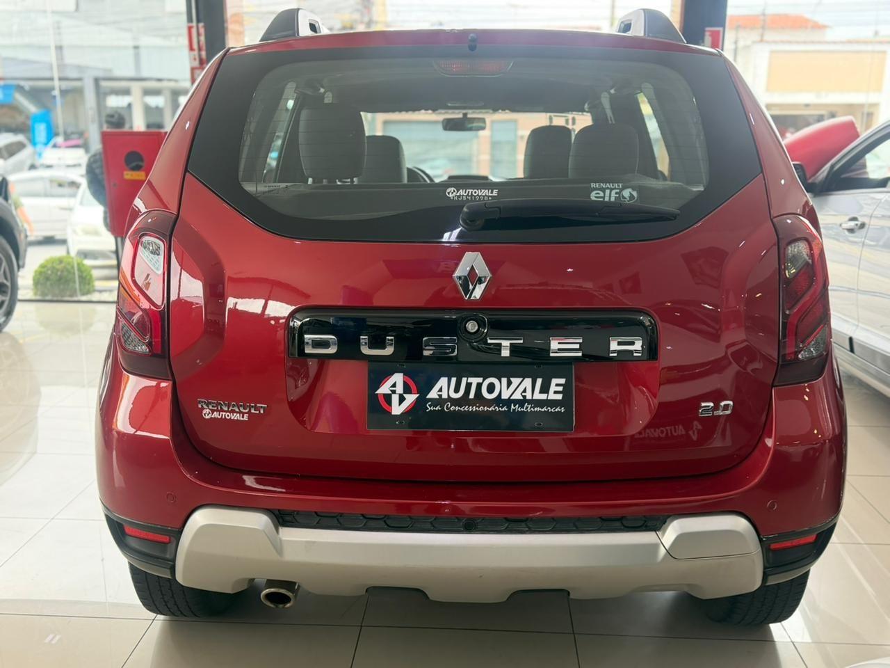 RENAULT Duster - Foto