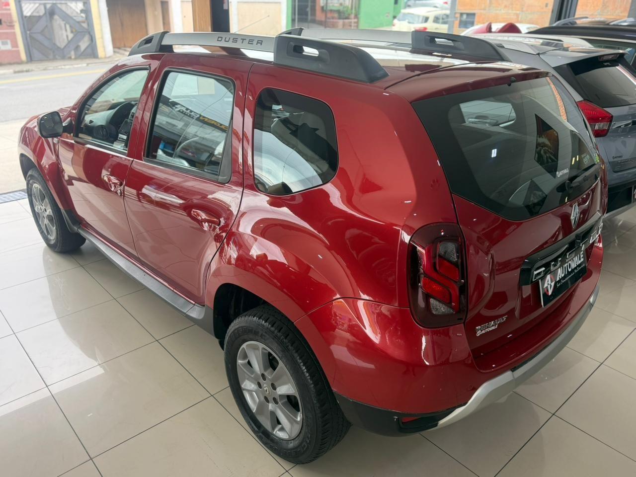 RENAULT Duster - Foto