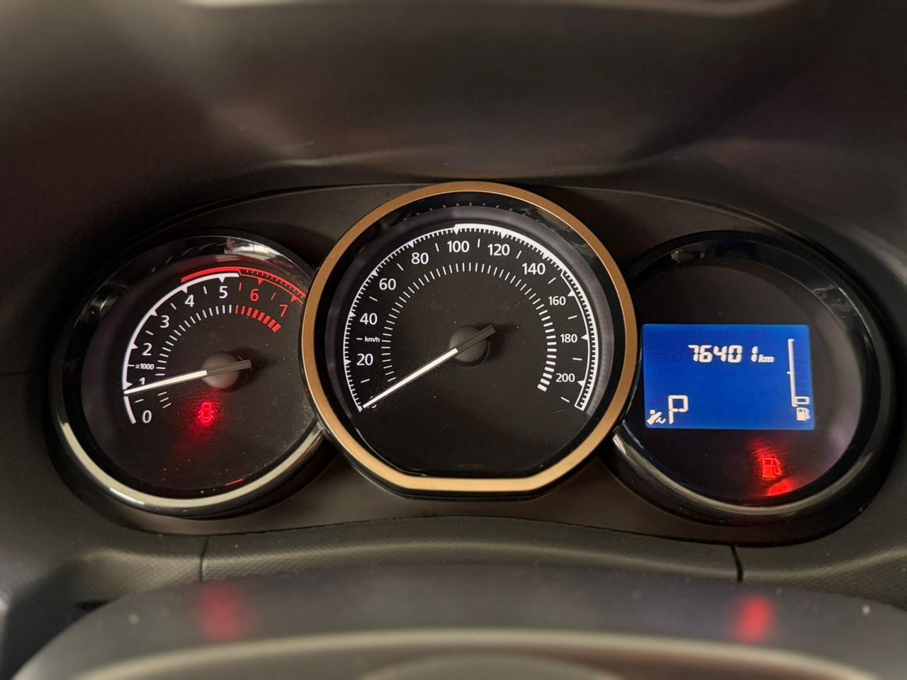 RENAULT Duster - Foto