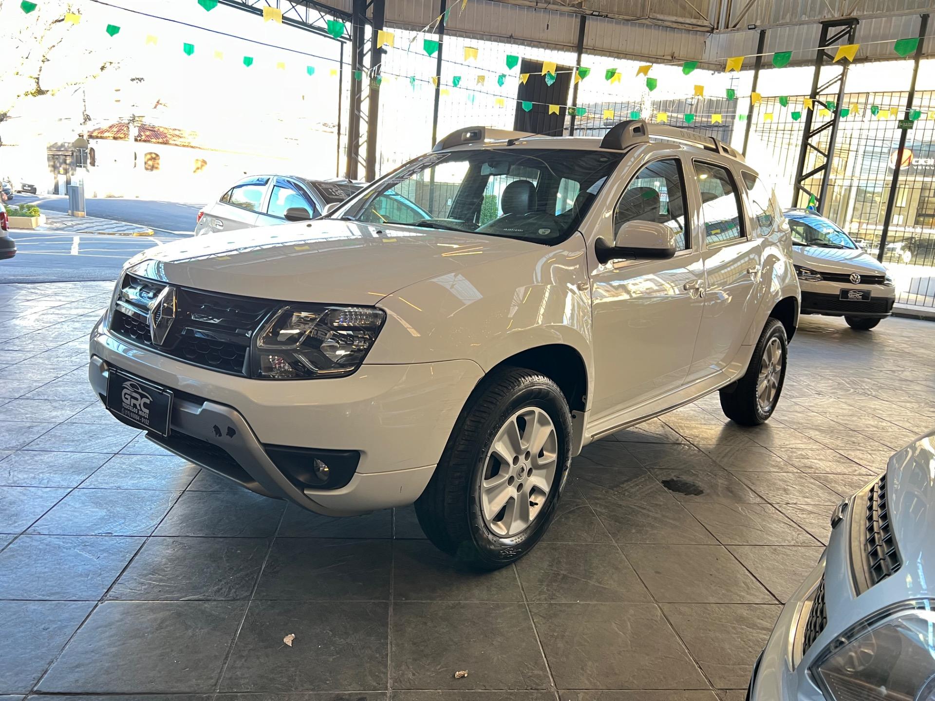 RENAULT Duster - Foto