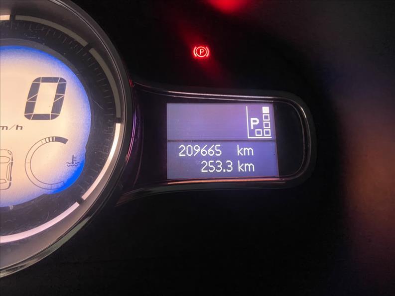 RENAULT Fluence - Foto