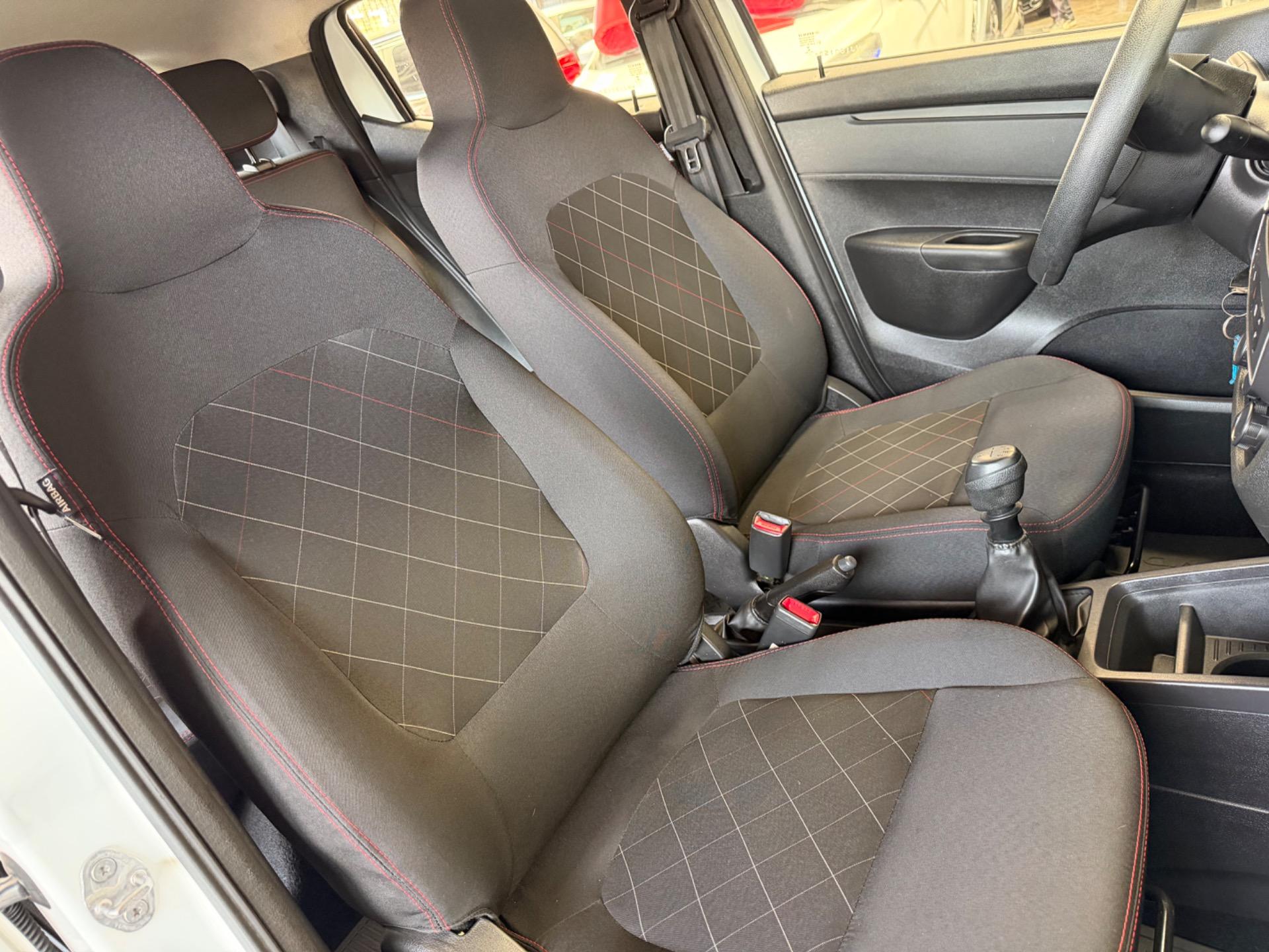 RENAULT Kwid - Foto