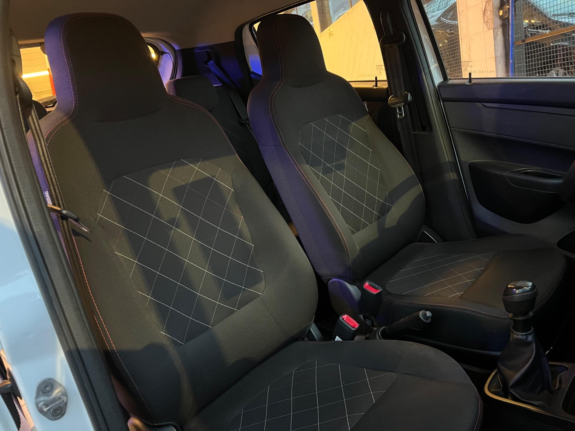 RENAULT Kwid - Foto