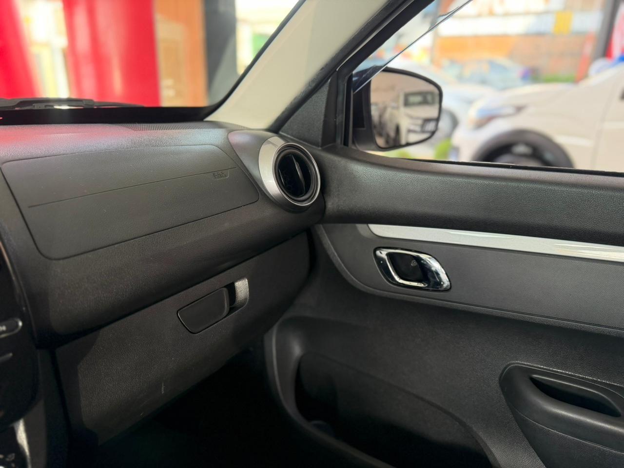 RENAULT Kwid - Foto