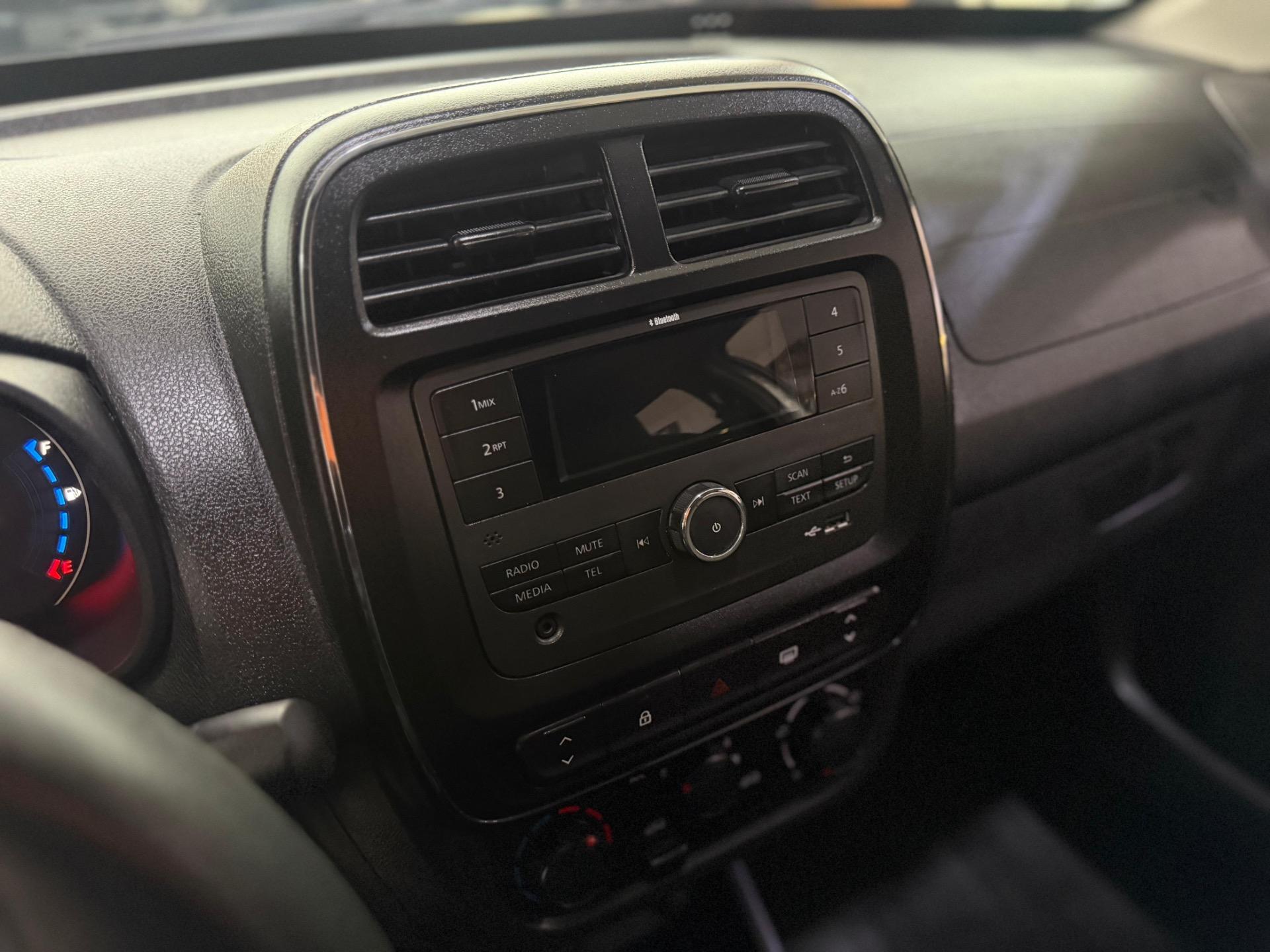 RENAULT Kwid - Foto