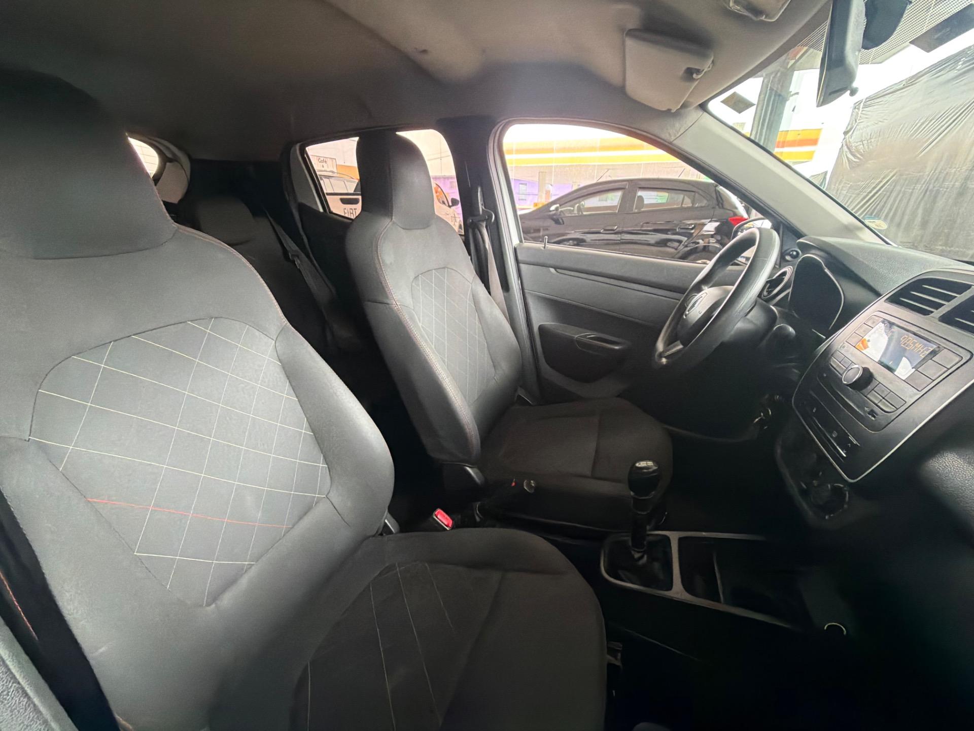 RENAULT Kwid - Foto