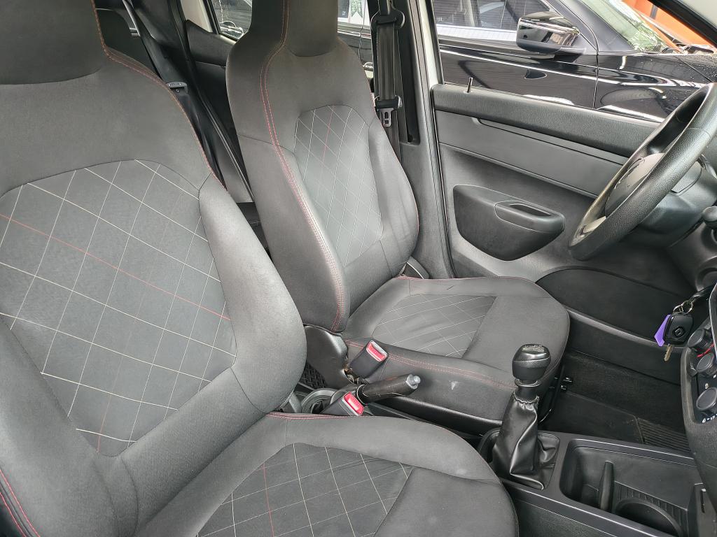 RENAULT Kwid - Foto