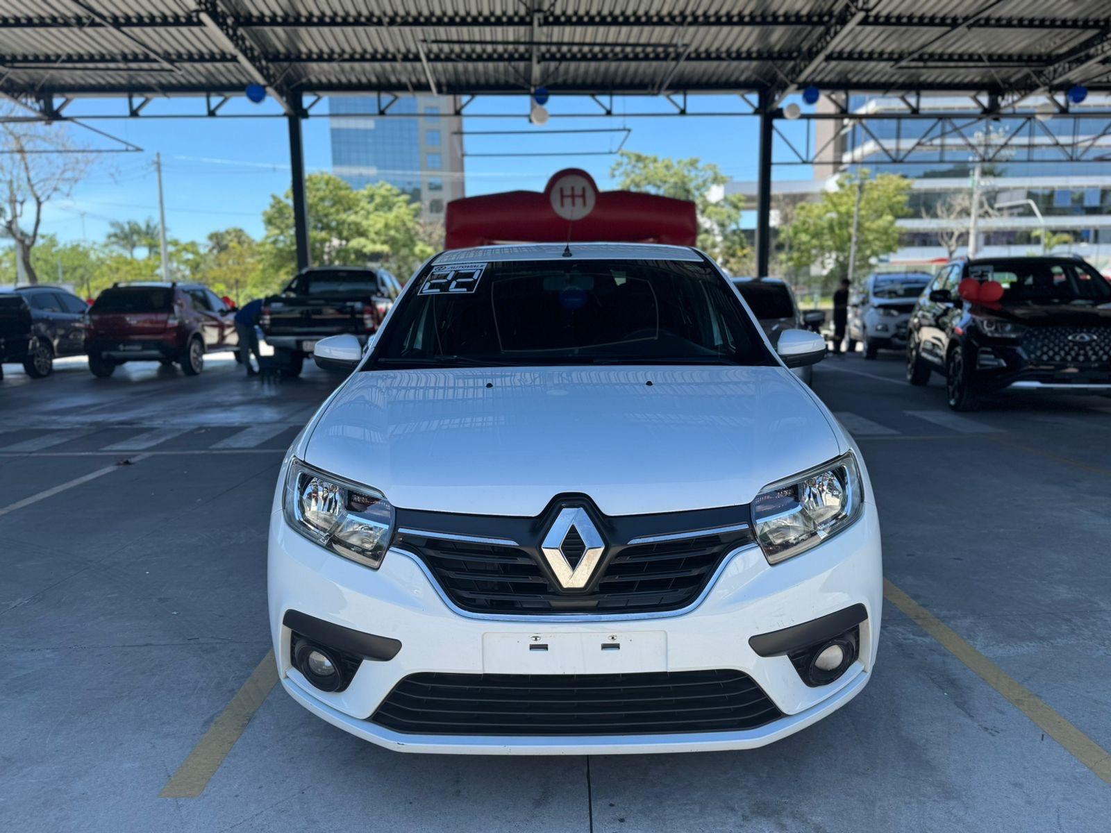 RENAULT Logan - Foto