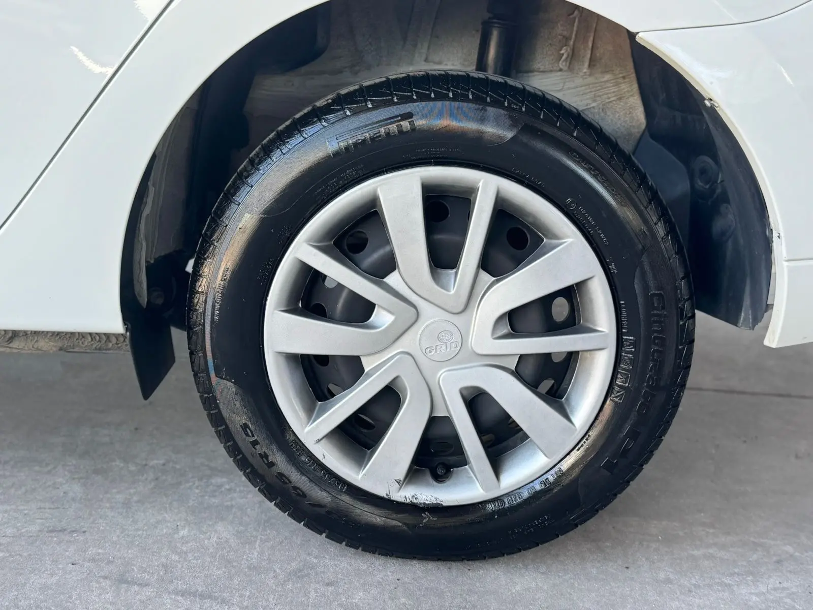 RENAULT Logan - Foto