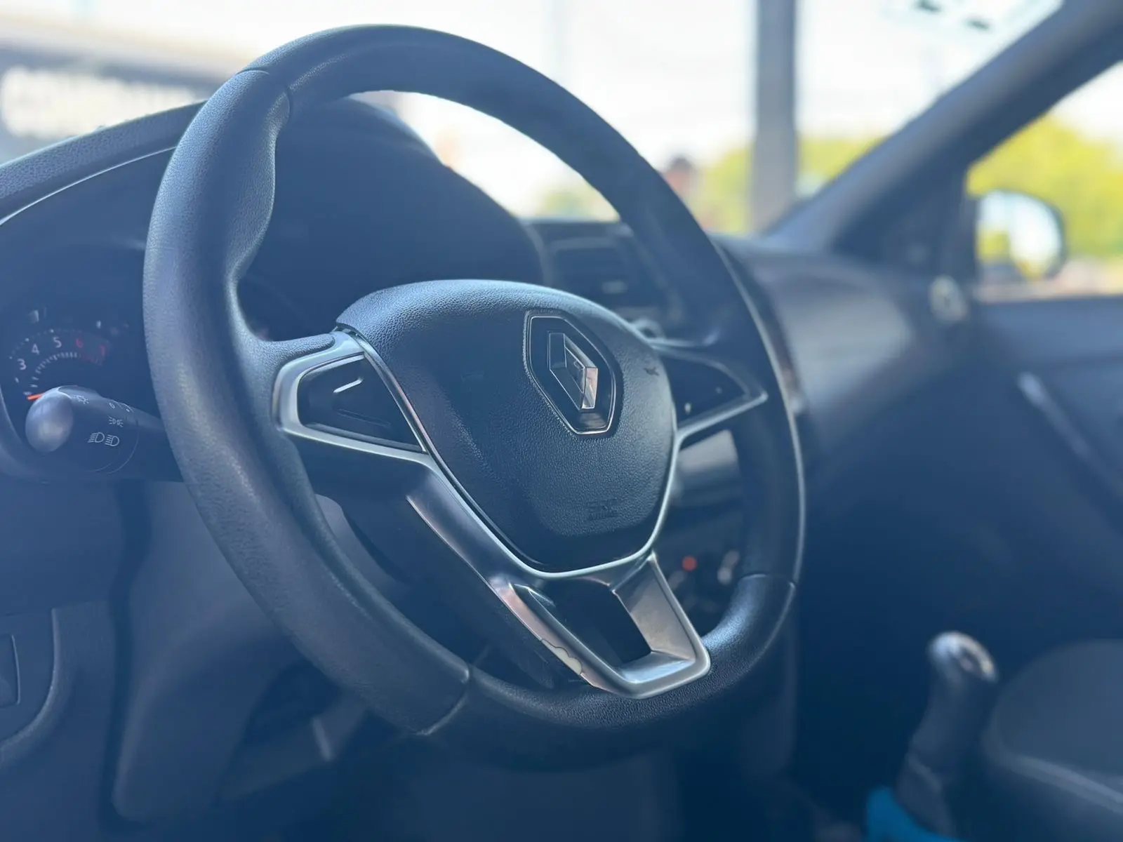 RENAULT Logan - Foto