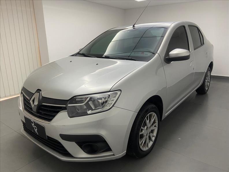 RENAULT Logan - Foto