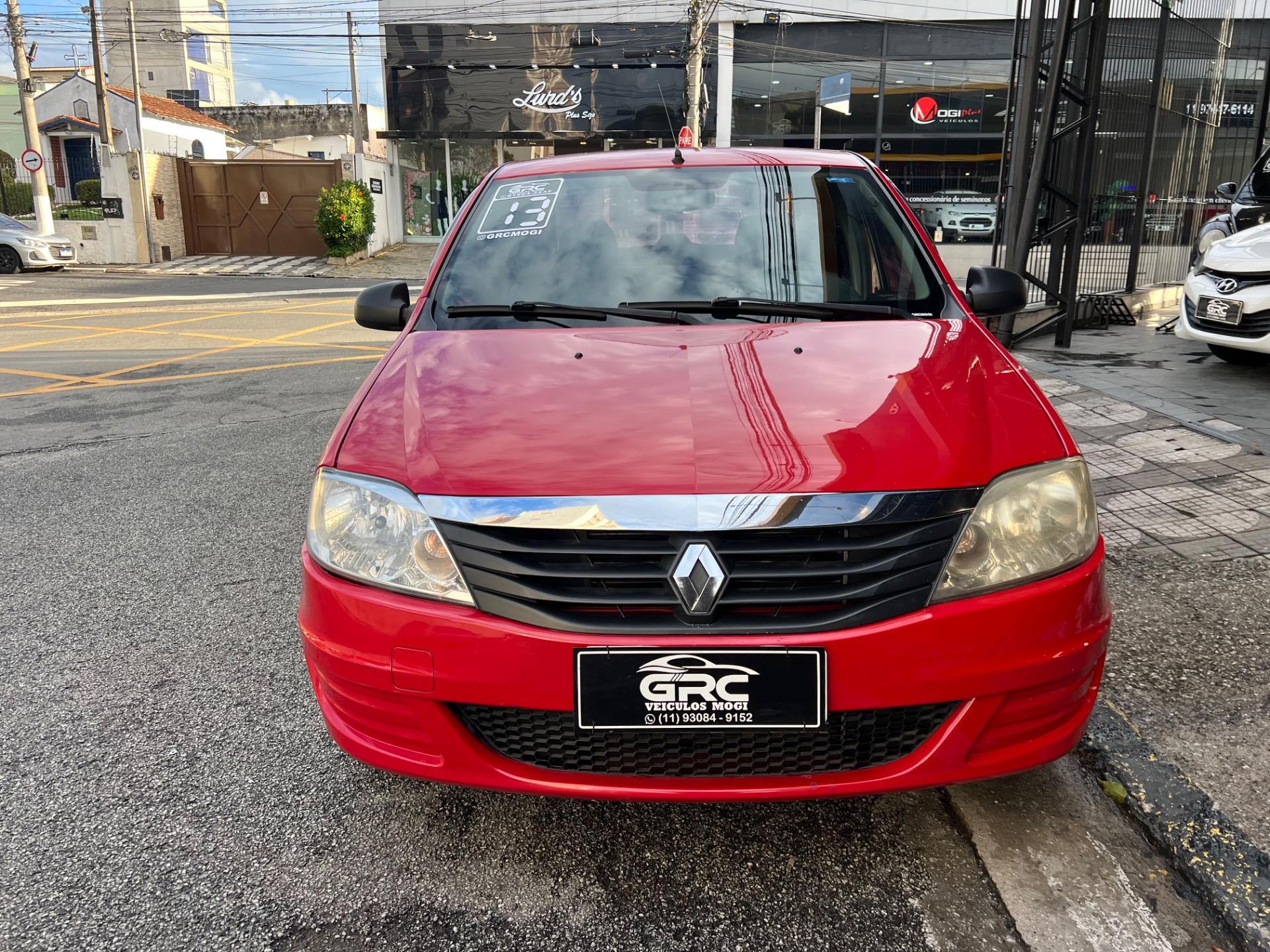 RENAULT Logan - Foto