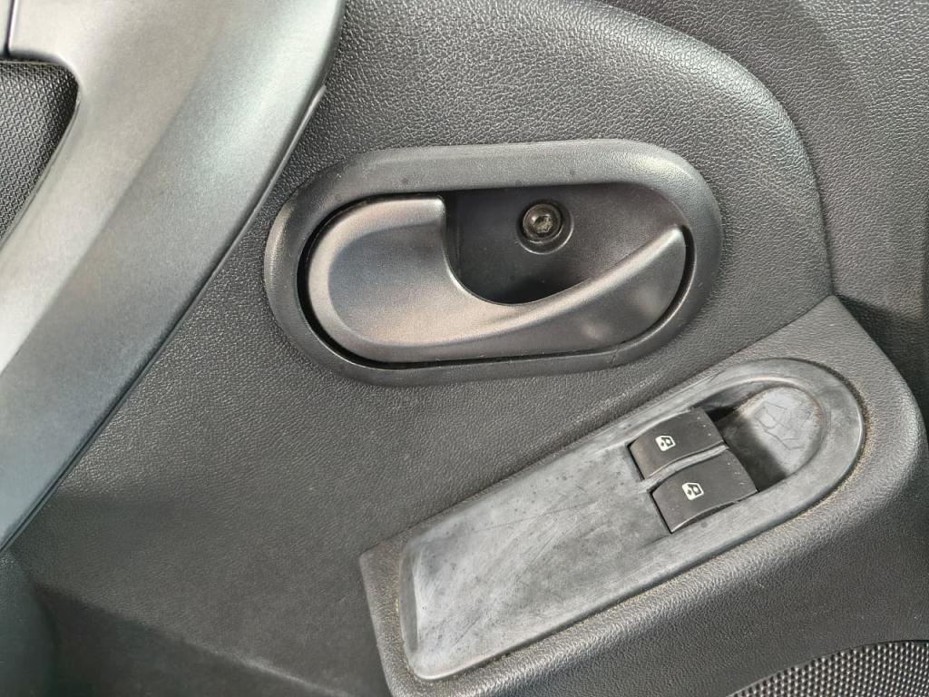 RENAULT Logan - Foto