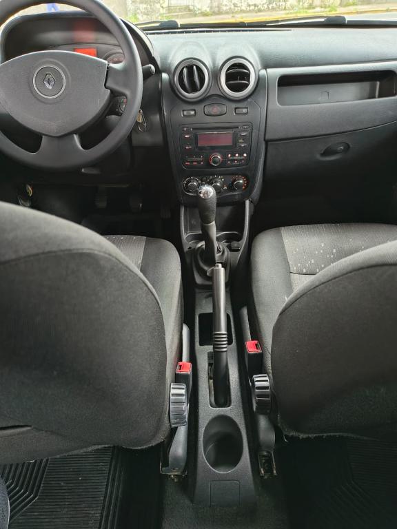 RENAULT Logan - Foto