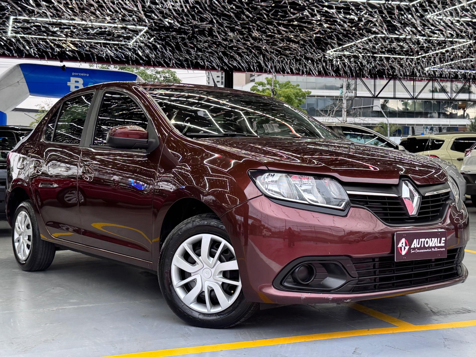 RENAULT Logan - Foto