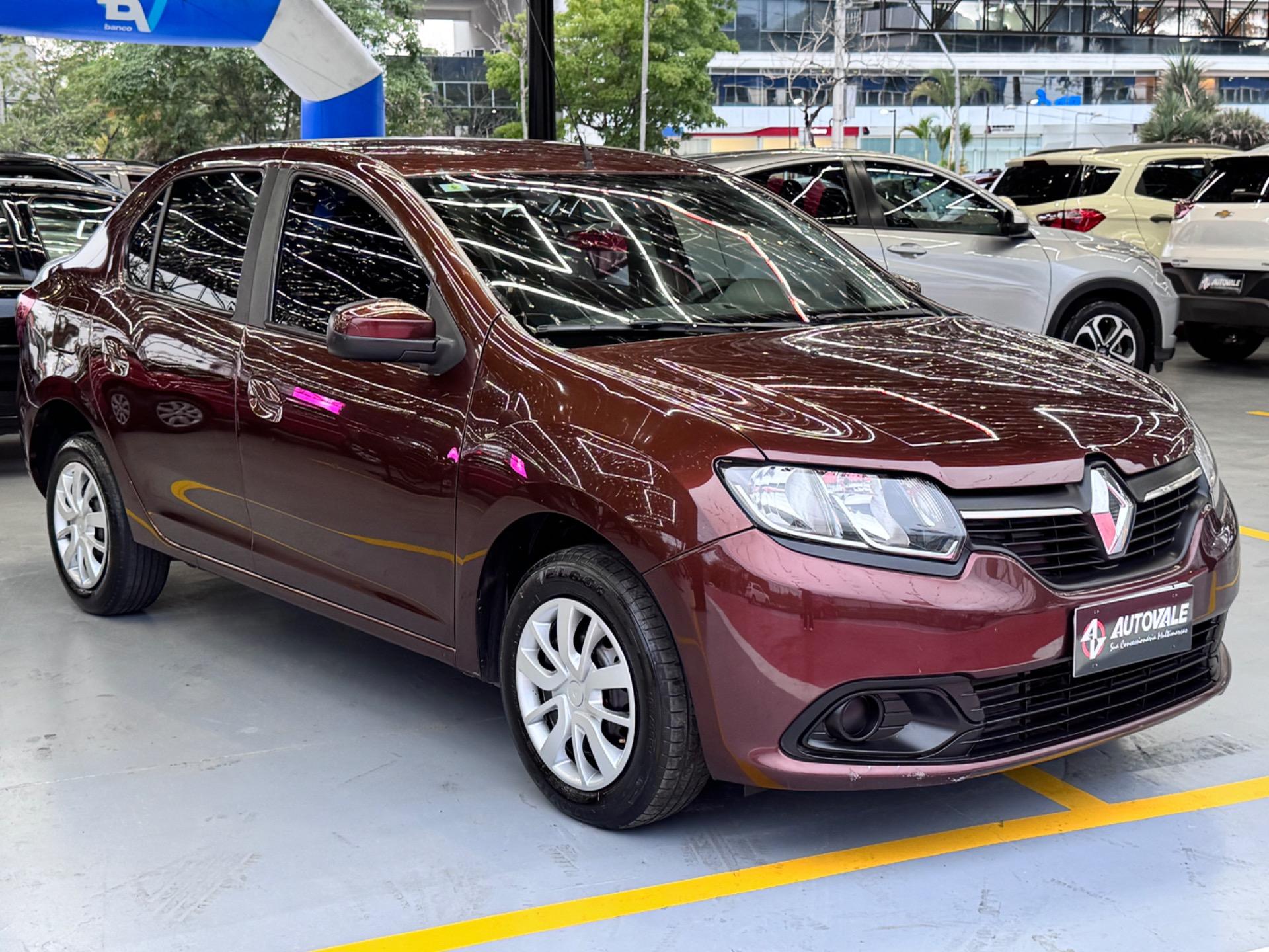 RENAULT Logan