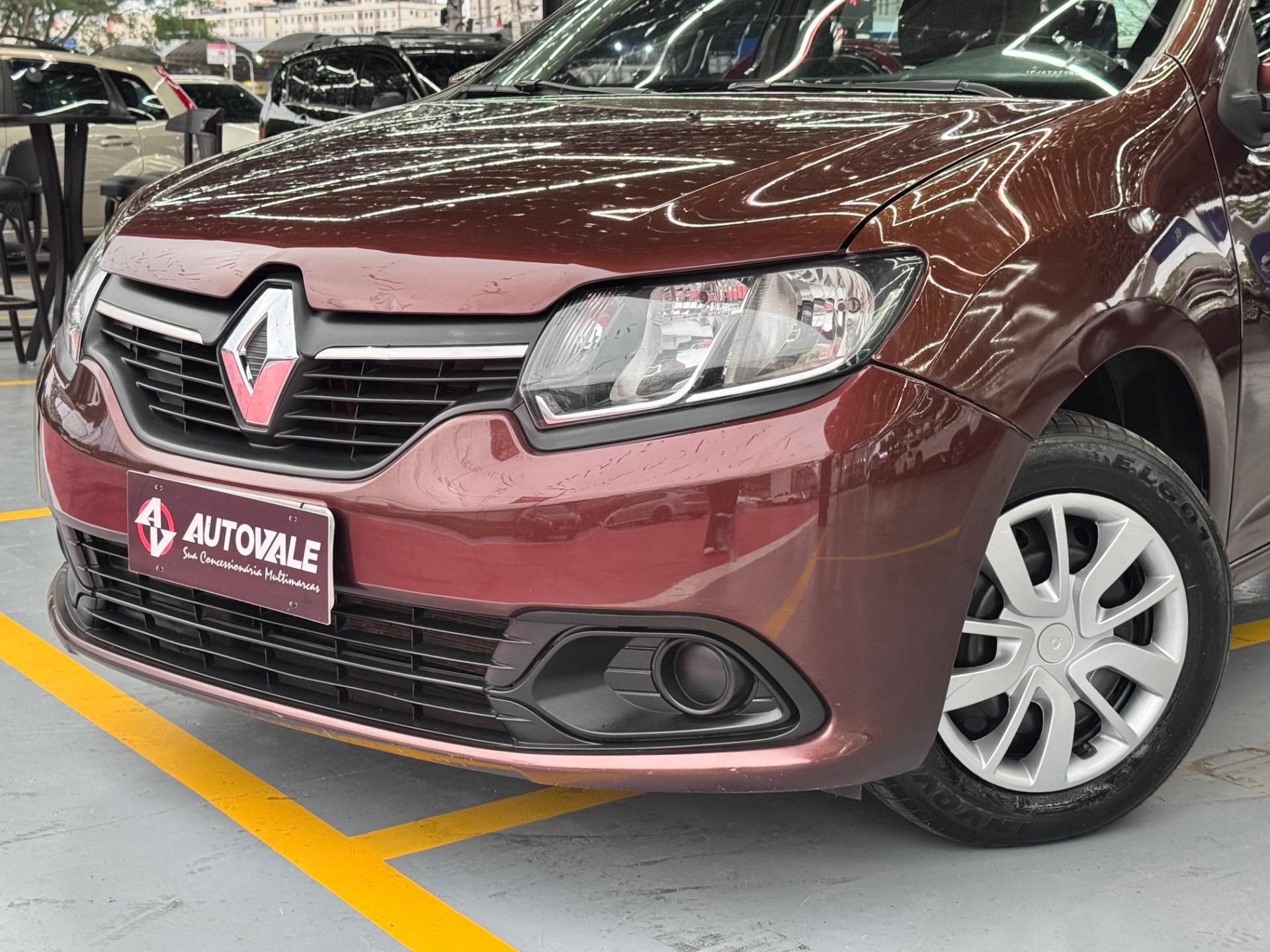 RENAULT Logan - Foto