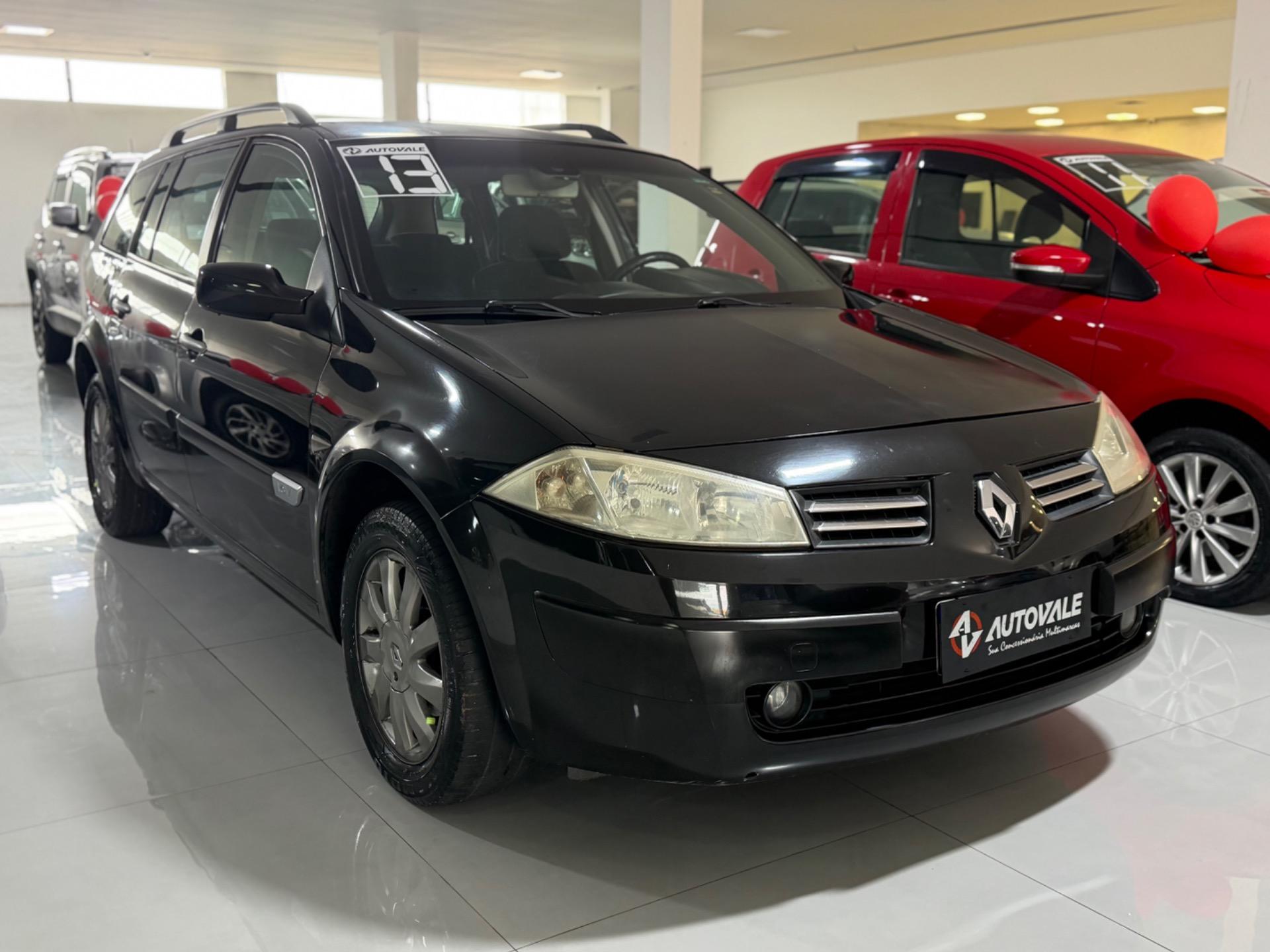 RENAULT Megane Sedan