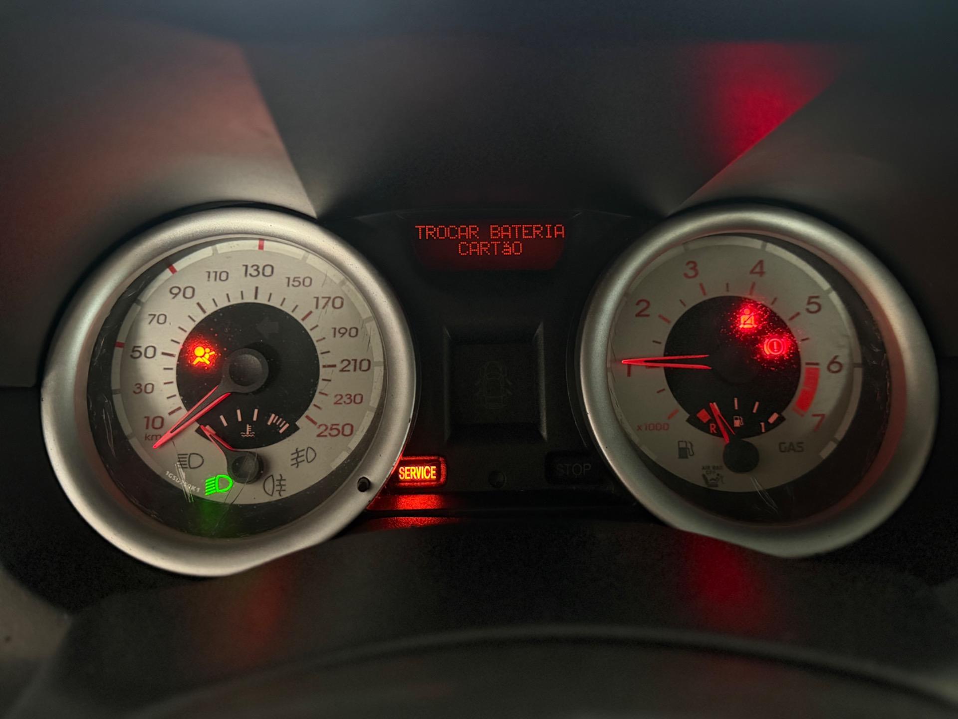 RENAULT Megane Sedan - Foto