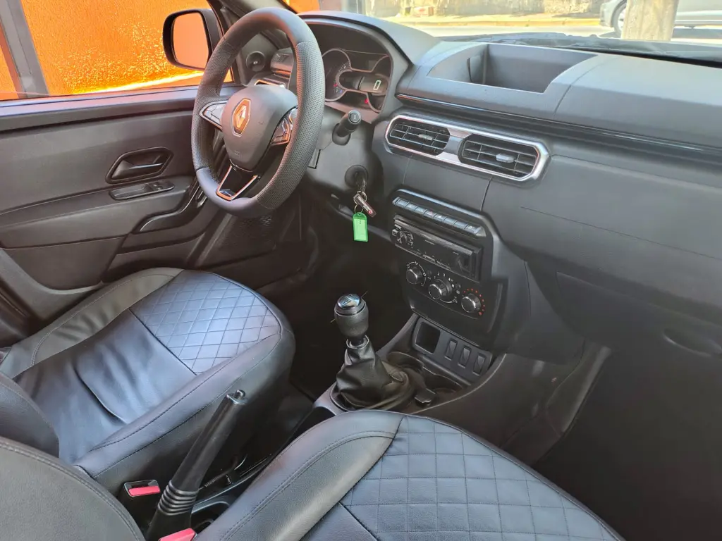 RENAULT Oroch - Foto