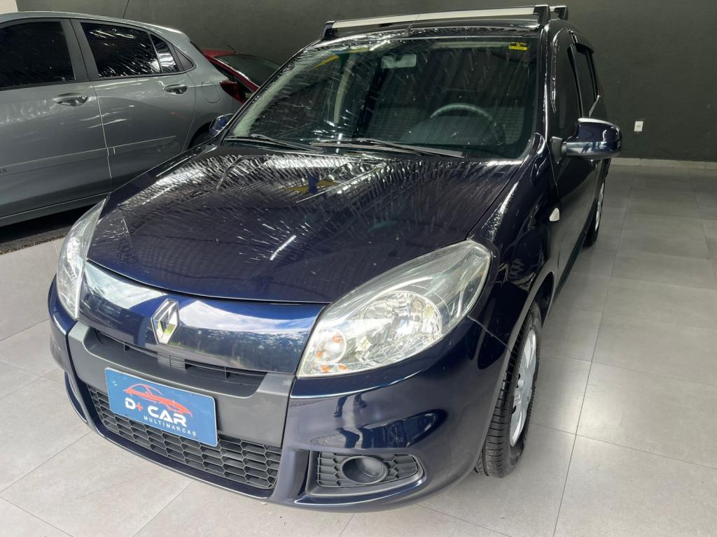 RENAULT Sandero - Foto