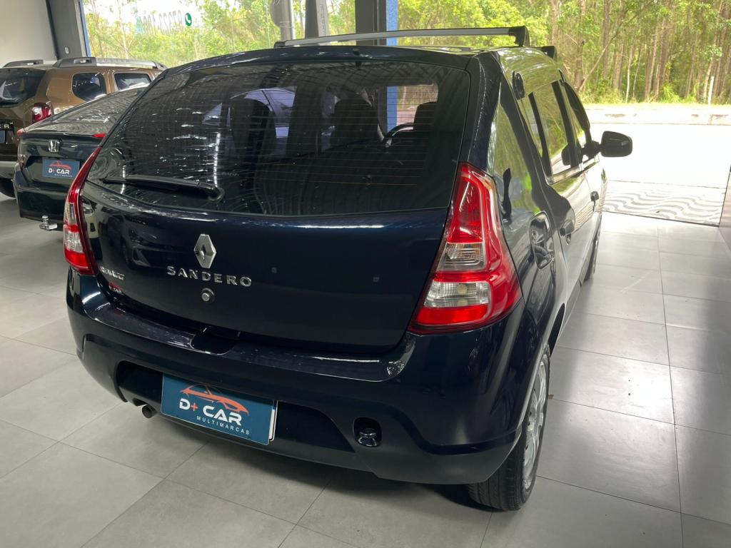 RENAULT Sandero - Foto