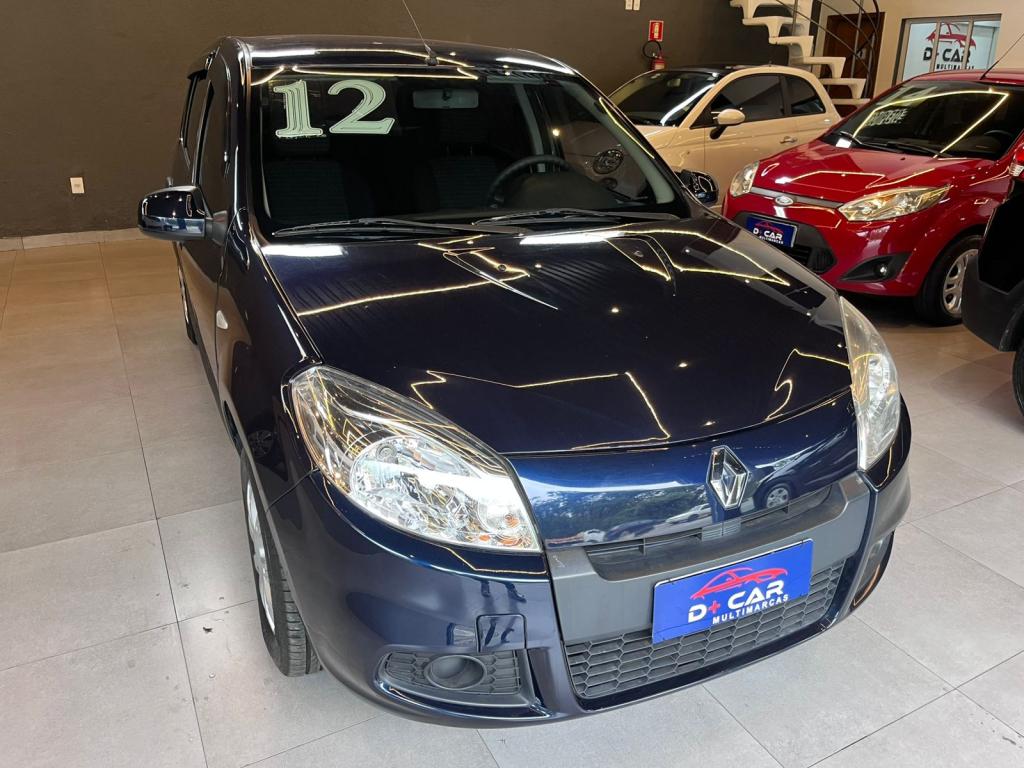 RENAULT Sandero - Foto